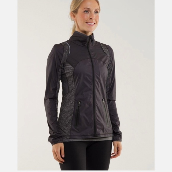 Lululemon Run Featherweight Hybrid Running Active Jacket RARE - Picture 4 of 5